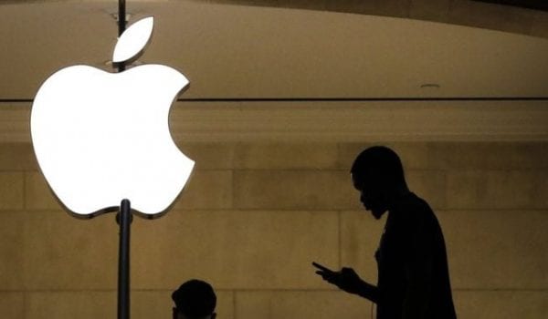 Apple hints at lower iPhone prices as sales fall