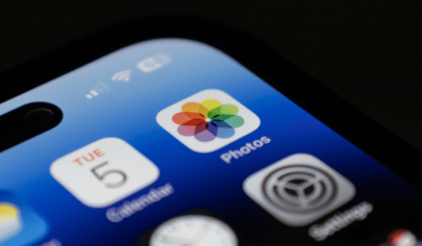 Apple Plans New AI Photo Editing Features in iOS 27