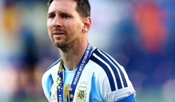 Lionel Messi opens up on career uncertainty in emotional tribute to late father