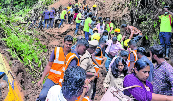 Traffic Block Turns Into 10-Hour Ordeal for Kerala School Group in Ooty