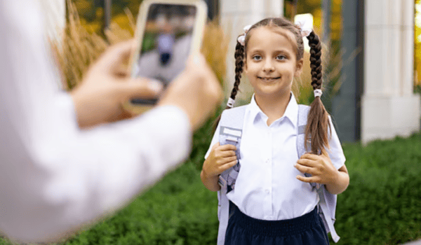 Dubai, Sharjah Schools Restrict Parent Photography on Campus